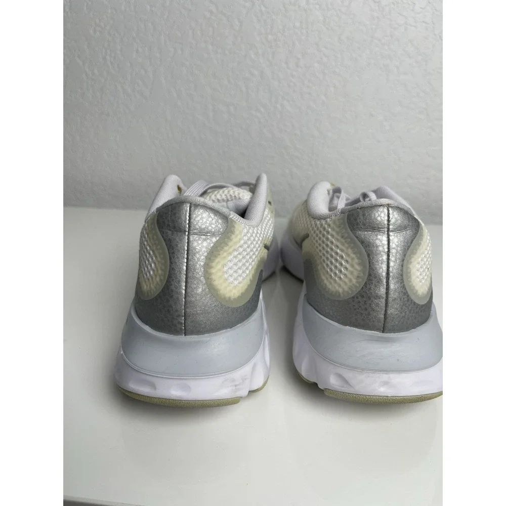 Nike Renew Run Women's Size 7.5 Shoes Pure Platinum/Metallic Silver CK6360 003‎